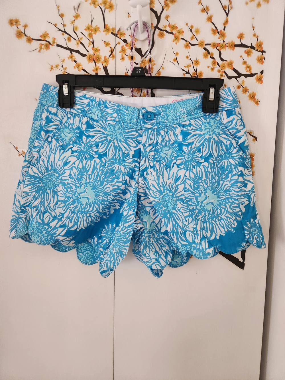 Women's Blue Floral Scallop-Hem Skort